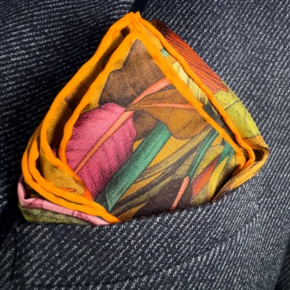 Silk Pocket Square The True Summer Gold - Image 2