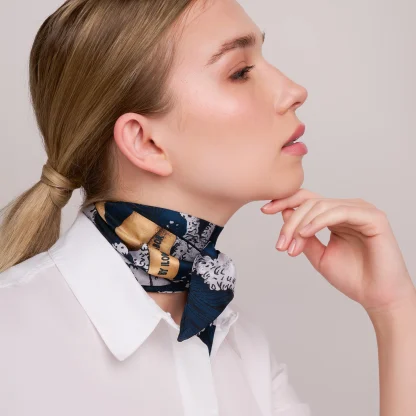 Silk Ribbon Scarf Lago di Como Navy Blue - Image 3