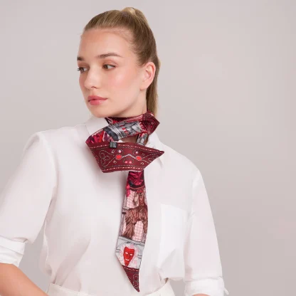 Silk Ribbon Scarf Il Carnevale di Venezia Red - Image 4