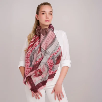 Wool Scarf Il Carnevale di Venezia Venetian Pink - Image 2