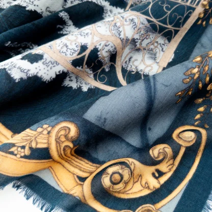 Wool Scarf Lago di Como Navy Blue - Image 4